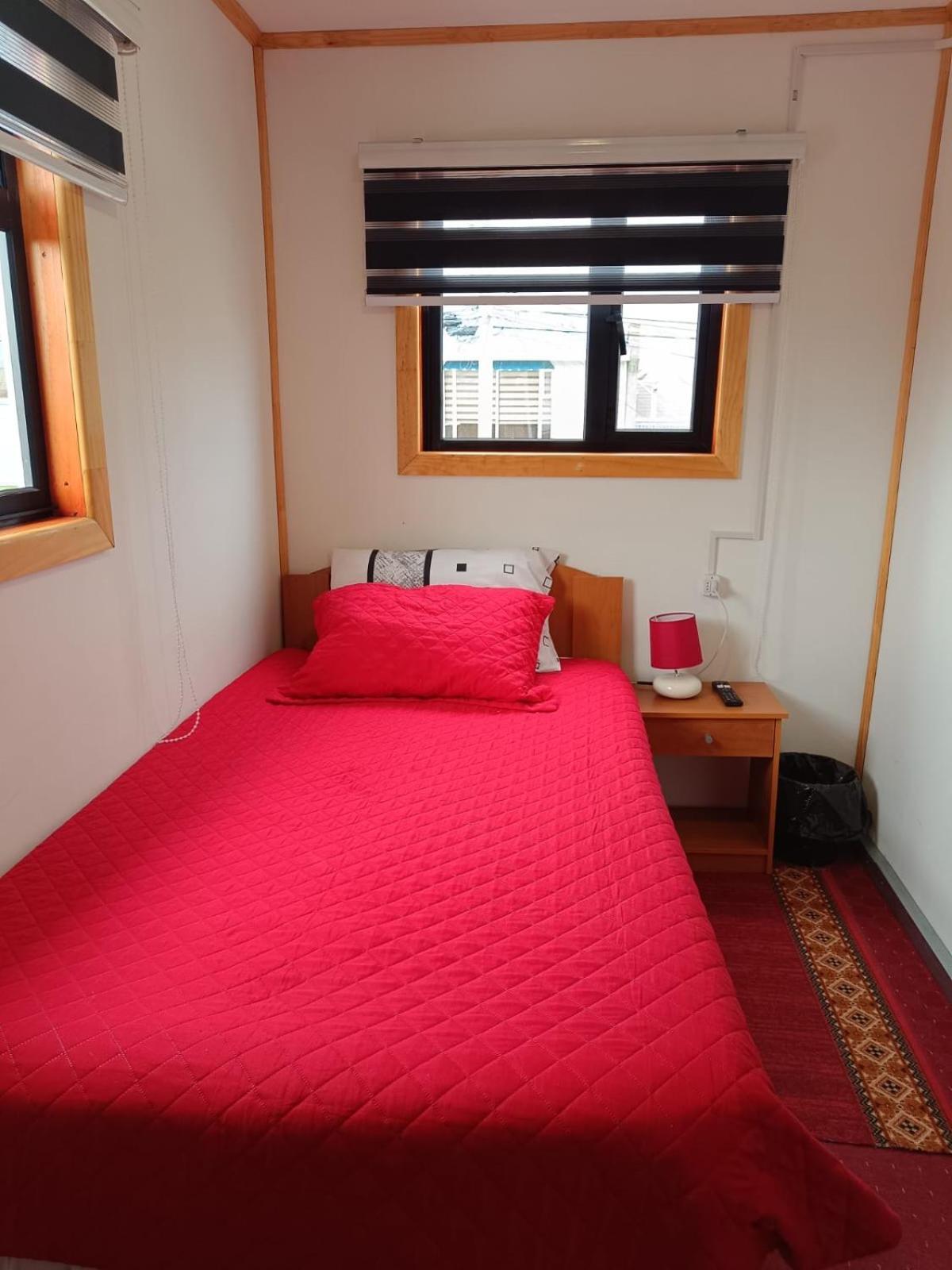 Hostal B&B Coastal Natales 纳塔列斯港 外观 照片