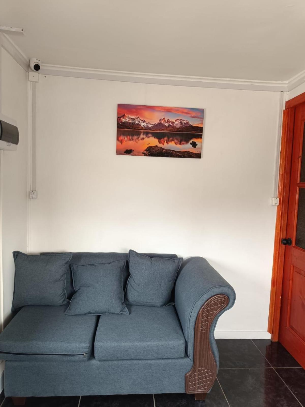 Hostal B&B Coastal Natales 纳塔列斯港 外观 照片