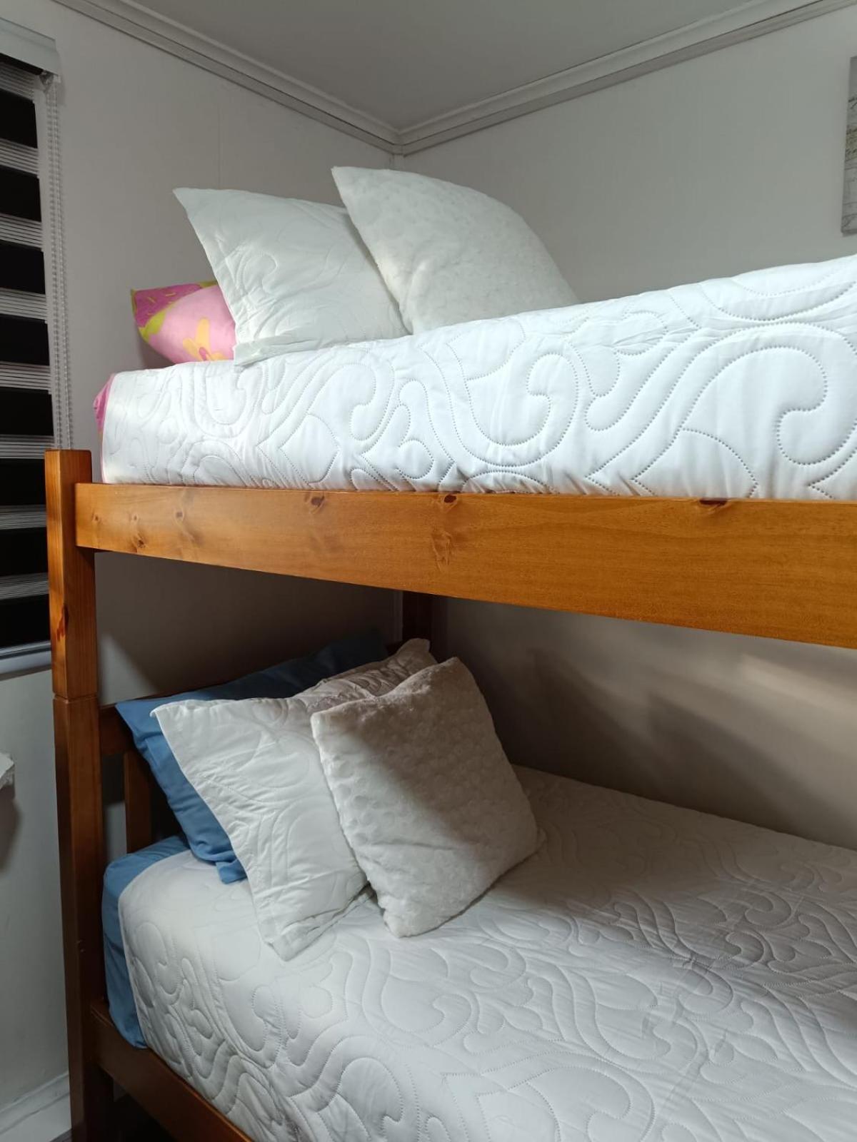 Hostal B&B Coastal Natales 纳塔列斯港 外观 照片