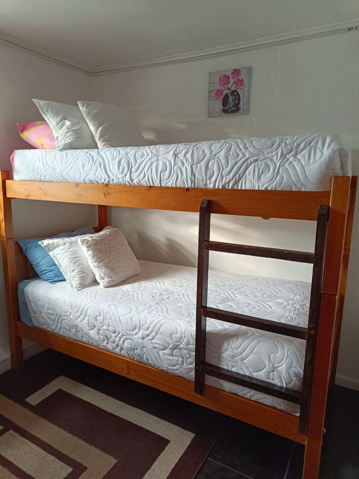 Hostal B&B Coastal Natales 纳塔列斯港 外观 照片